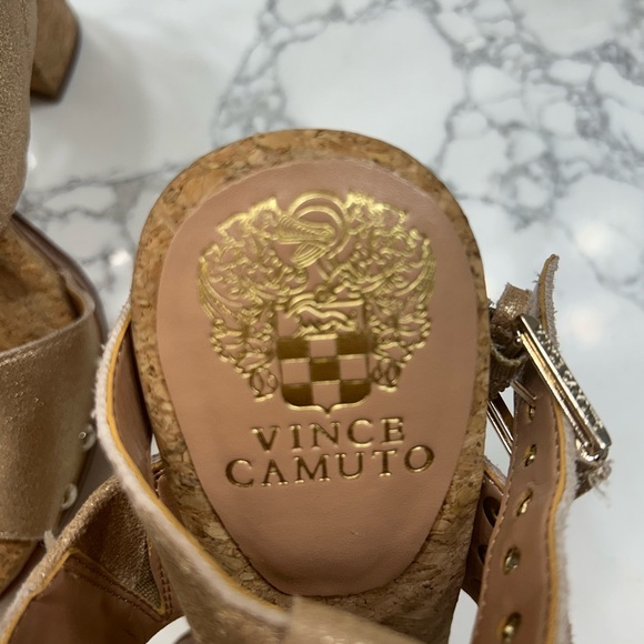 Vince Camuto rosegold cork bottom 4” heels - Picture 3 of 6